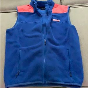 Vineyard vines fleece vest